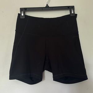 Old Navy Exercise Shorts Size M